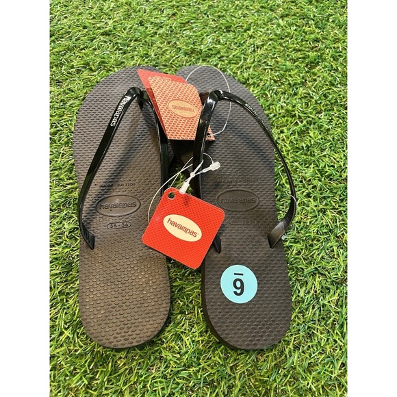 Havaianas Shoes - NWT havaianas women thong sandal Shiny black, Women’s U.S. 6 AUTHENTIC Metallic